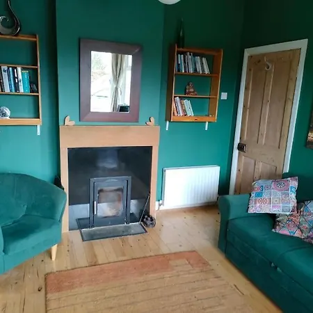 Apartman Hidden Hearts & Hottub Roscrea