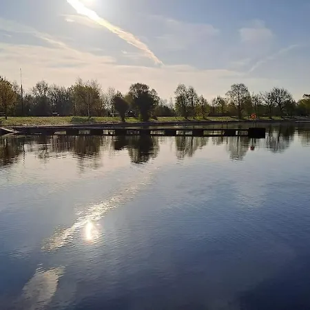 Hidden Hearts & Hottub Apartman Roscrea