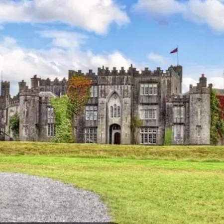 Hidden Hearts & Hottub