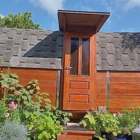 Hidden Hearts & Hottub * Roscrea