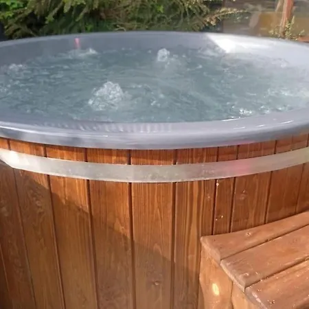 Hidden Hearts & Hottub *