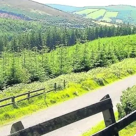 Hidden Hearts & Hottub * Roscrea