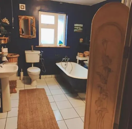 Hidden Hearts & Hottub