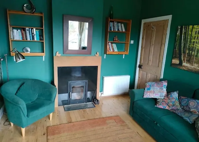 Апартаменты Hidden Hearts & Hottub Роскрей