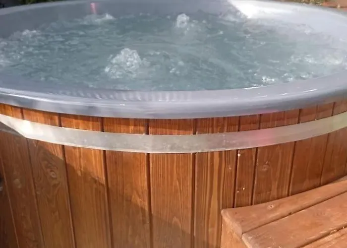 Hidden Hearts & Hottub *