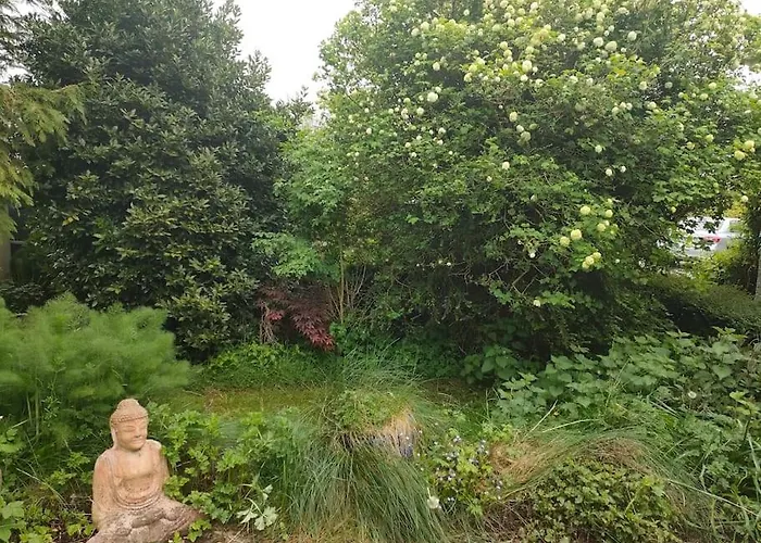 Hidden Hearts & Hottub Апартаменты